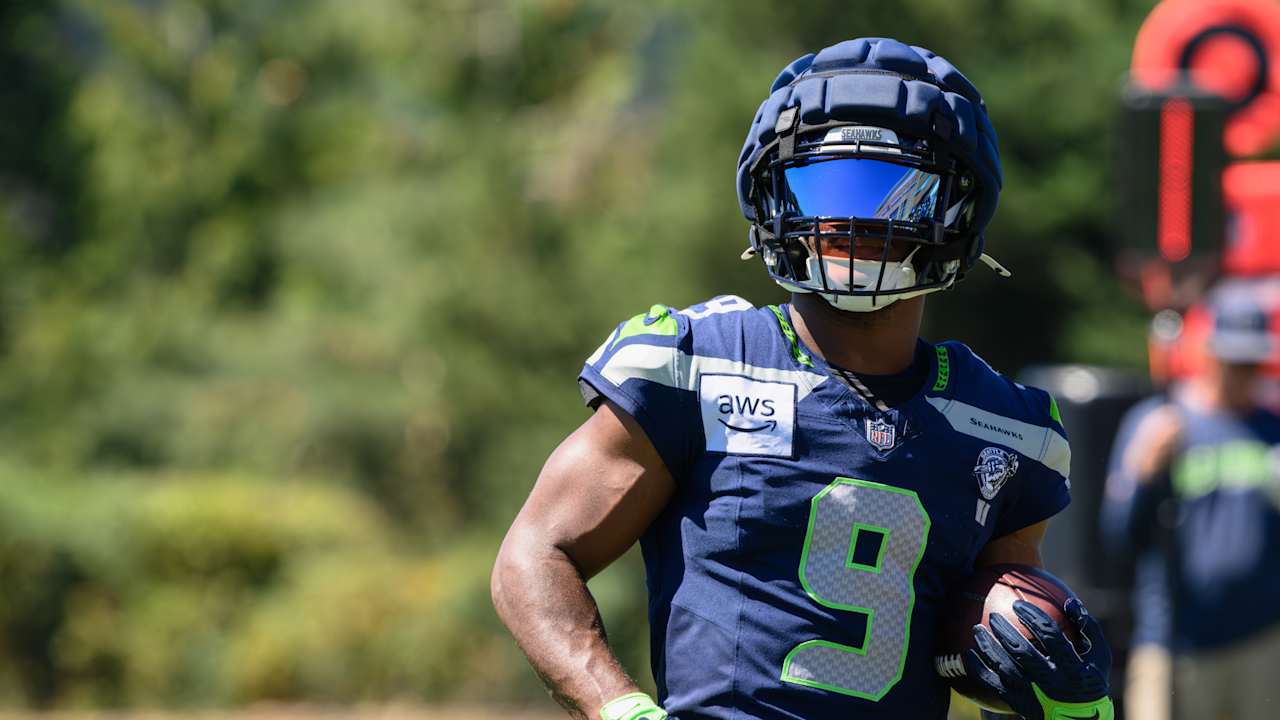 Kenneth Walker III Has Full Practice In Green Bay