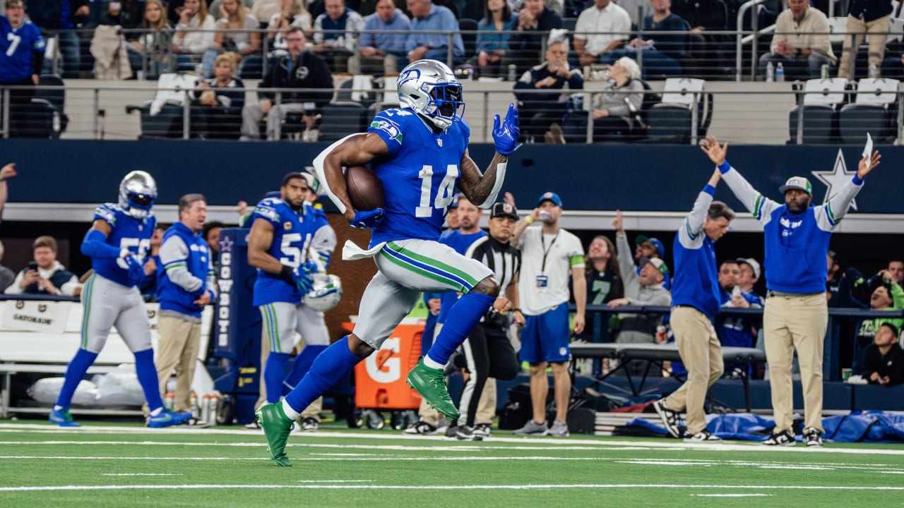 DK Metcalf Breaks Speed Record as NFL's Fastest Ball Carrier BVM Sports