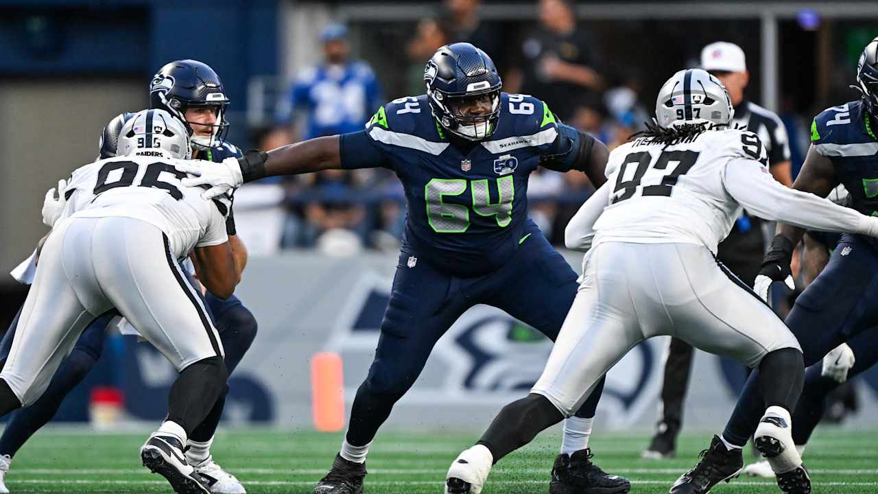 Seahawks Sign RB Velus Jones To Practice Squad; G Christian Haynes Returns  To Practice
