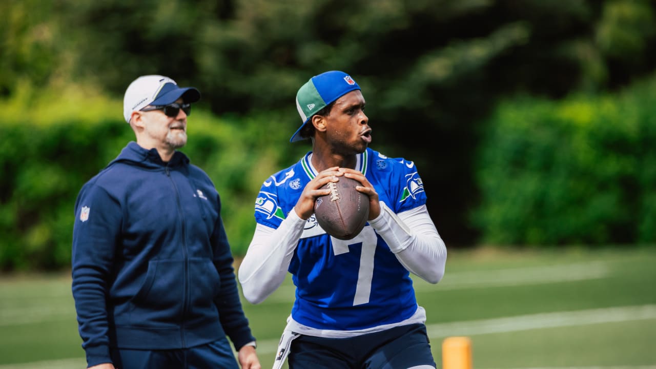 Geno Smith Anticipating ‘Great Things’ Out Of Seahawks Offense Under