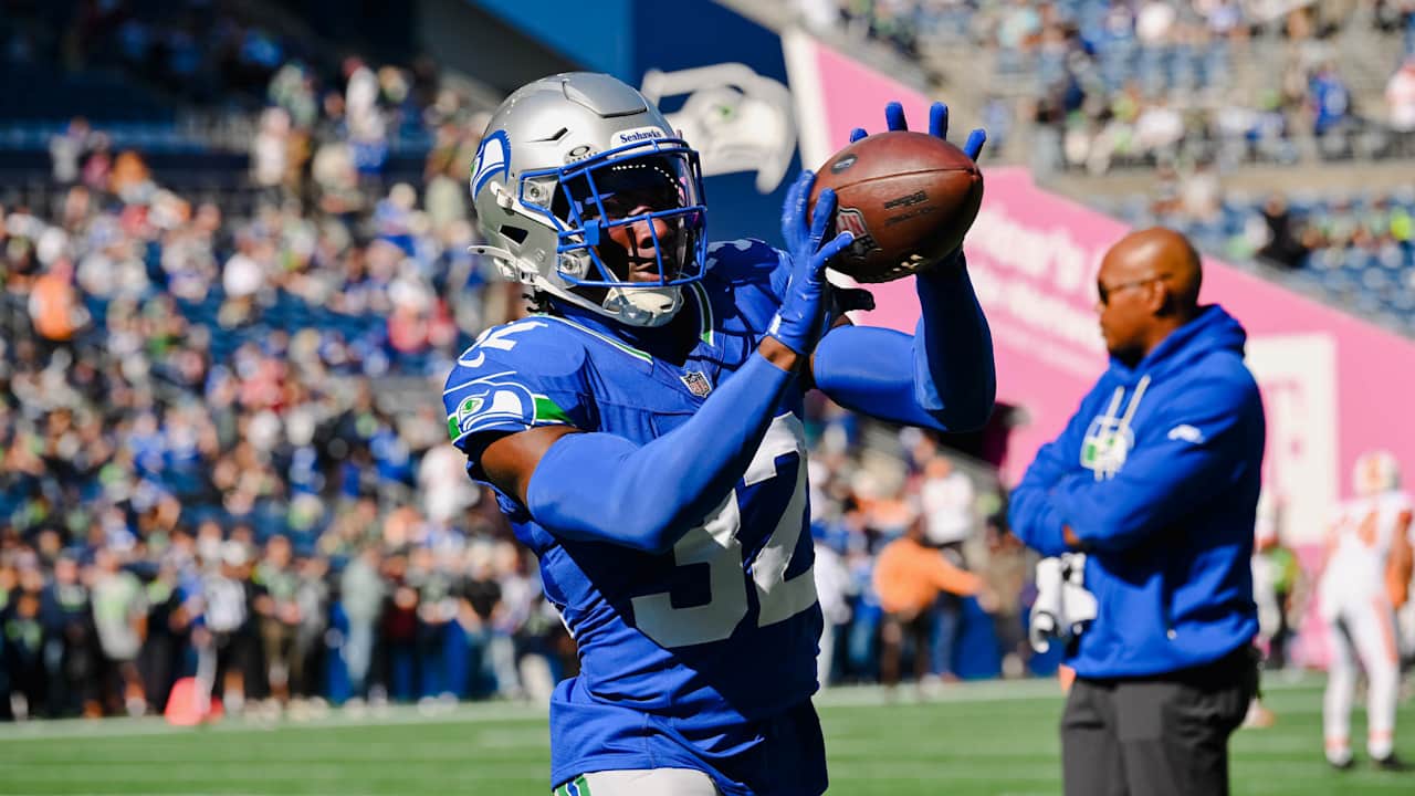 Seahawks Roster Moves Ahead Of Week 9 Game at Washington