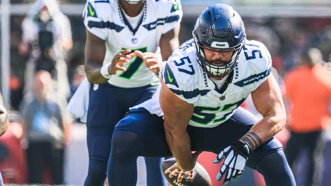 Connor Williams Starting To Get Comfortable After First Month With Seahawks