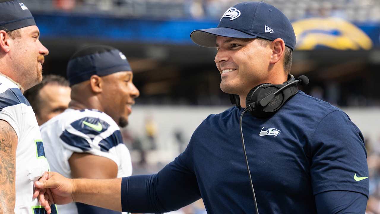 How Seahawks coach Mike Macdonald found his calling as a coach