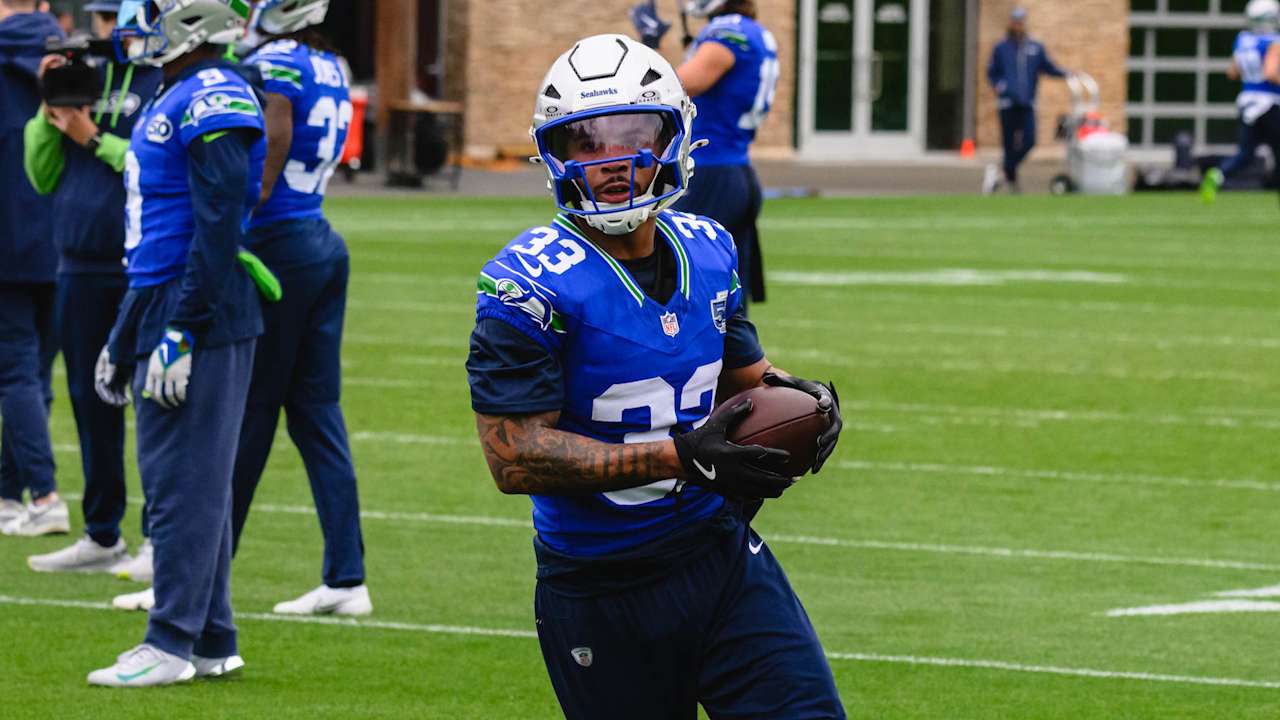 Seahawks Roster Moves Ahead Of Their Week 13 Game vs. Vikings