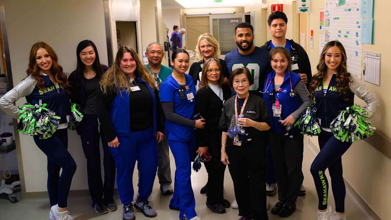 Seahawks Holiday Cheer