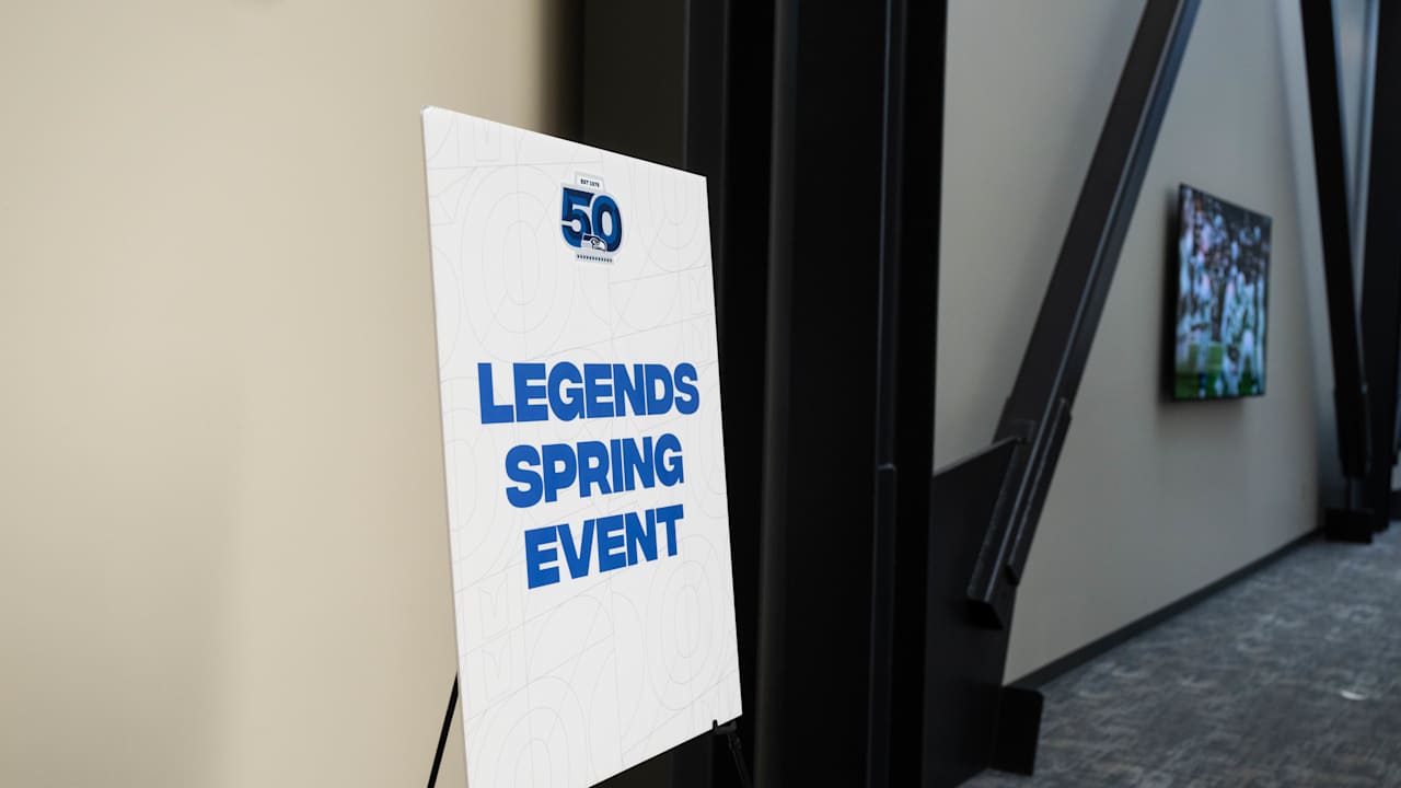 PHOTOS: Seahawks Legends Visit Virginia Mason Athletic Center For