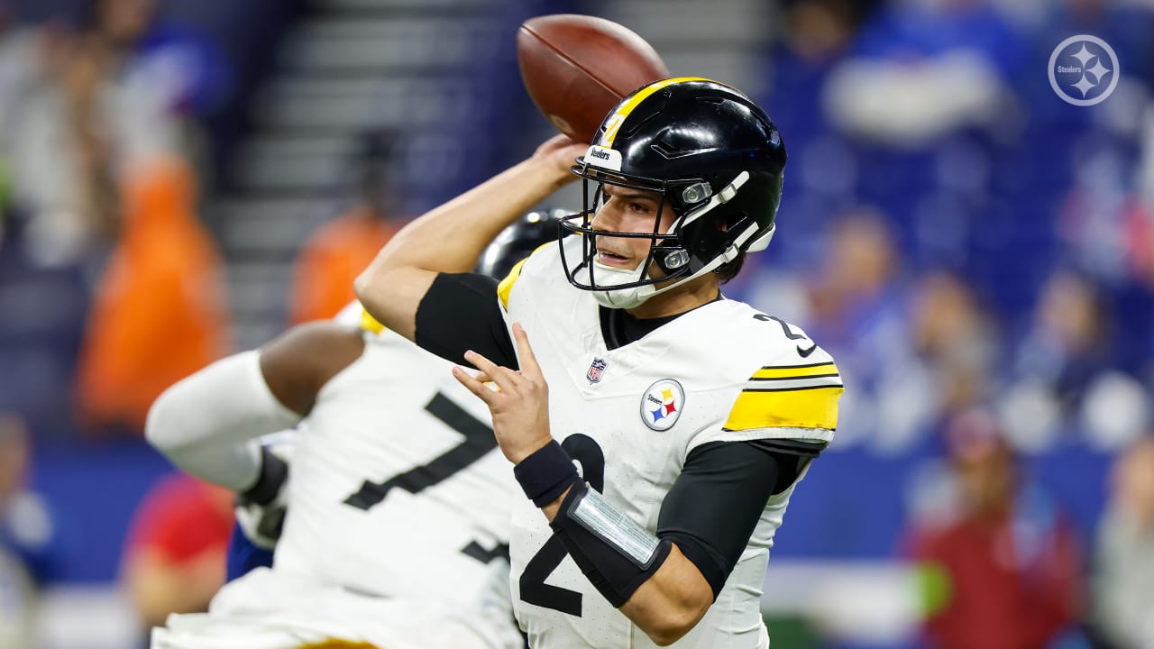 Should Mason Rudolph get the start at QB for Steelers? - Behind