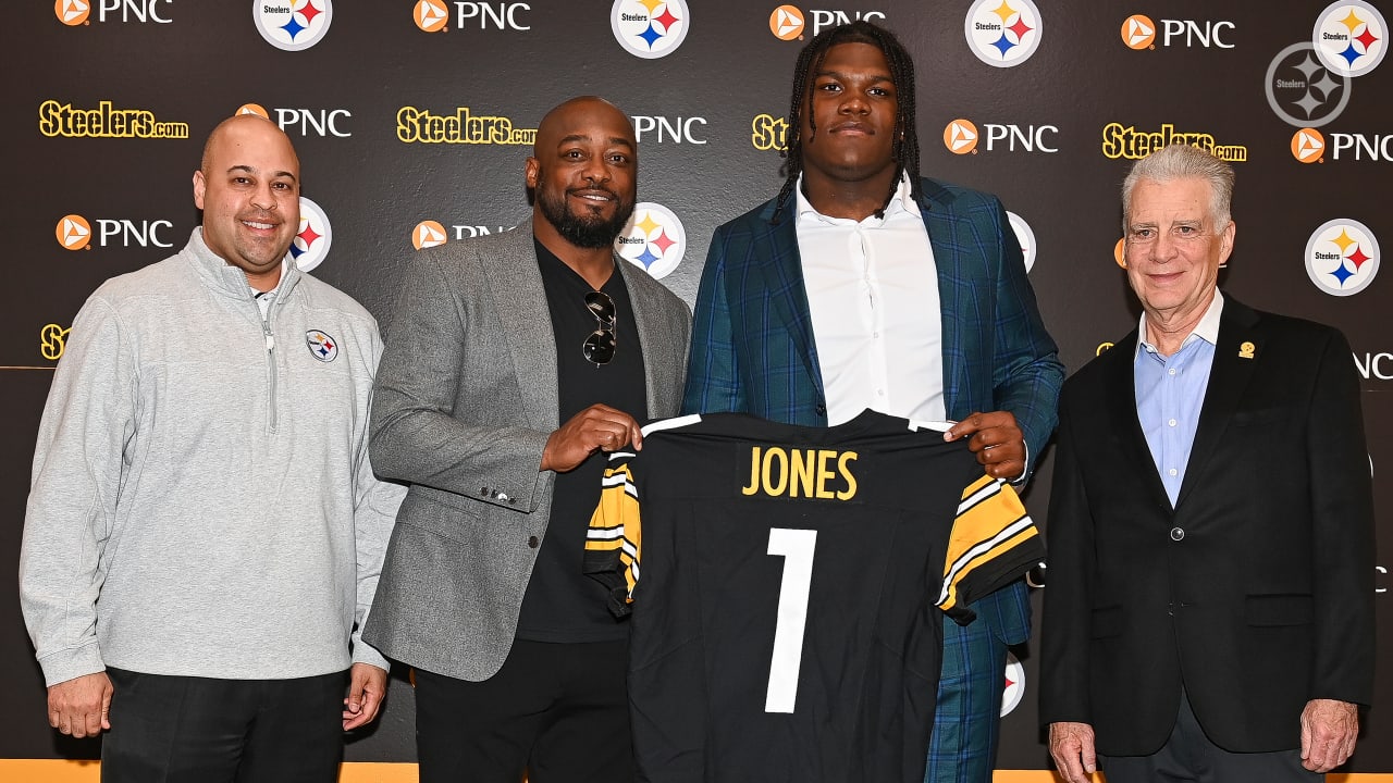 Tomlin, Khan waiting, preparing for start of NFL Draft