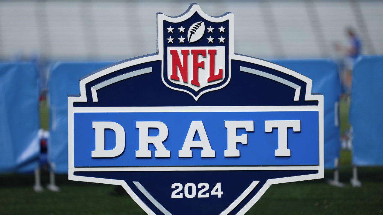 The First Houston Texans Mock Draft Roundup Of 2024 Has The Experts ...