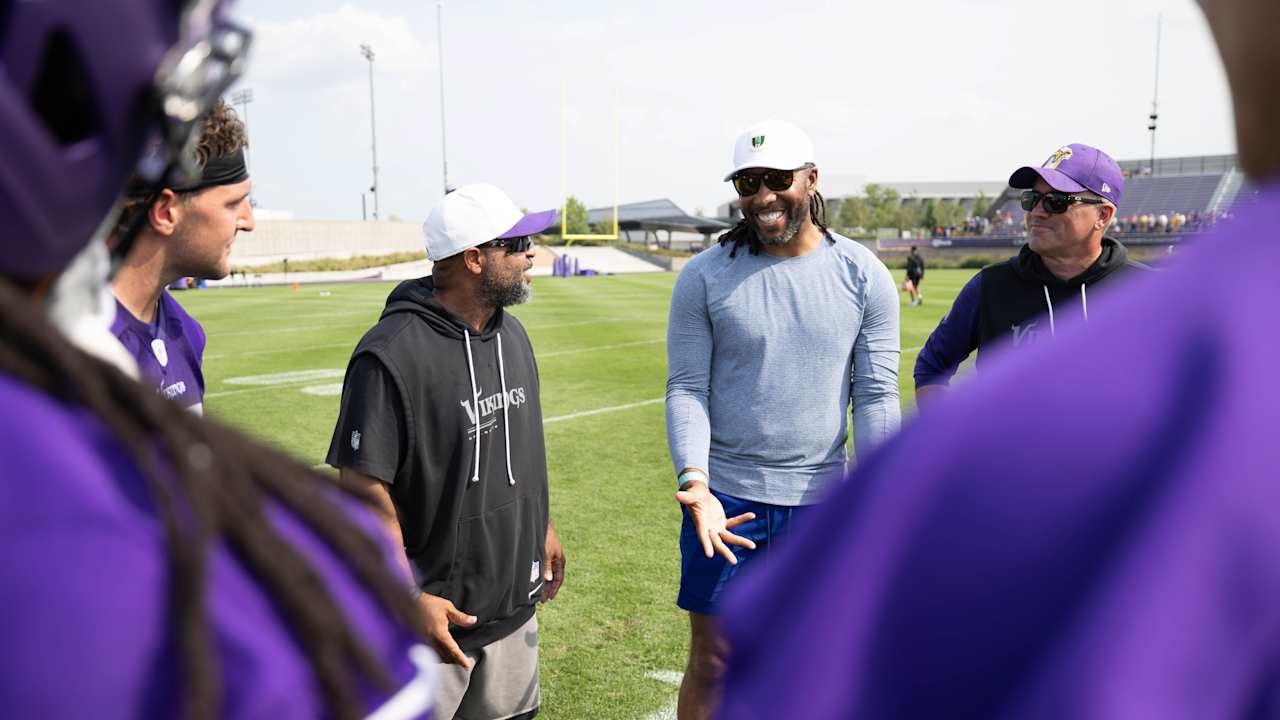 Training Camp Observations: Receivers Make Plays with Cris Carter ...