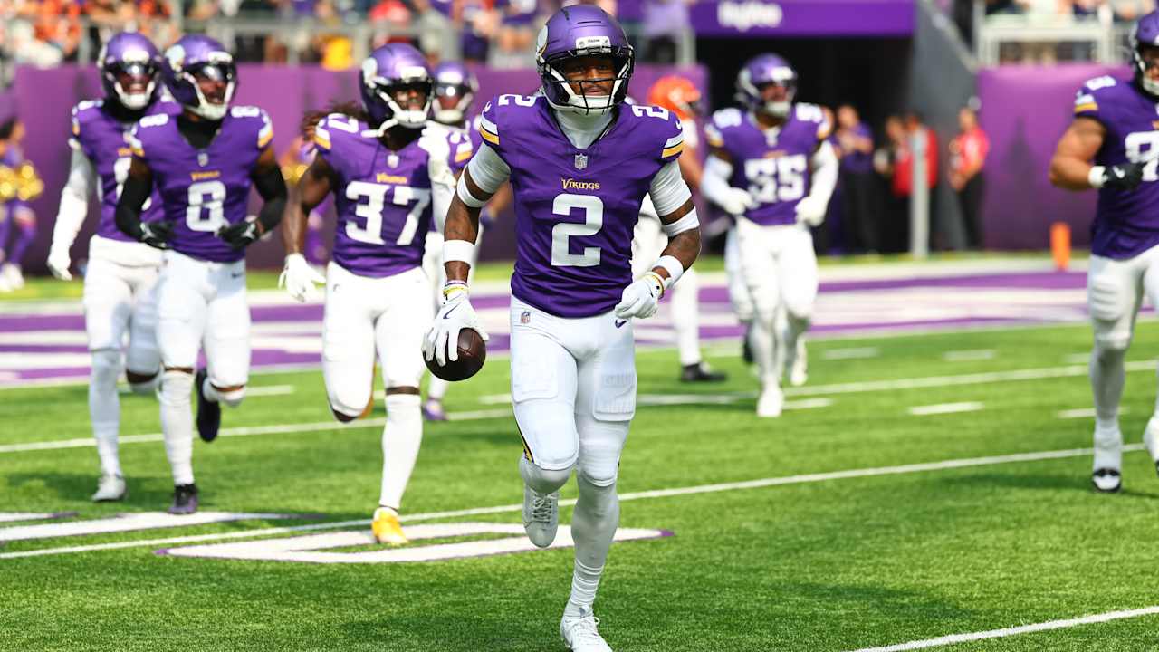 The Ins and Outs of Isaiah Rodgers’ NFC Player of the Week Performance