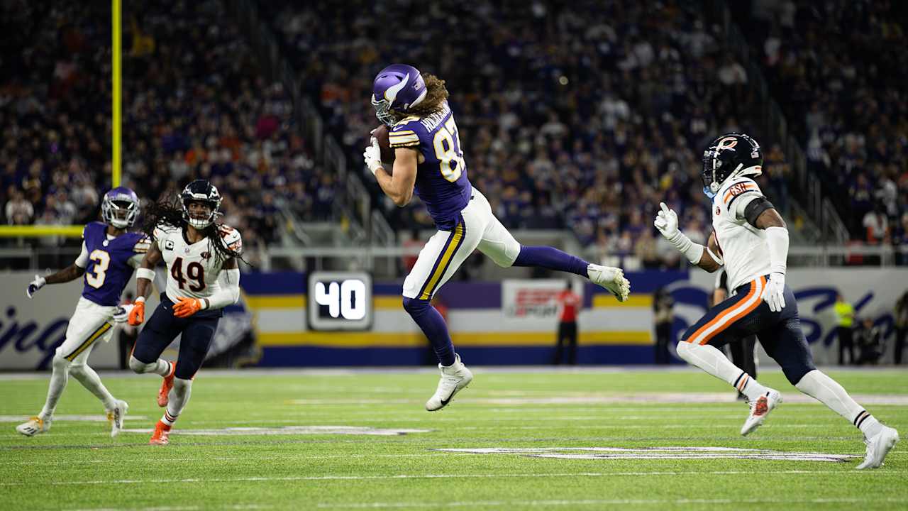 NFL Expert Picks: Tight Battle Predicted for Vikings at Bears in Week 12