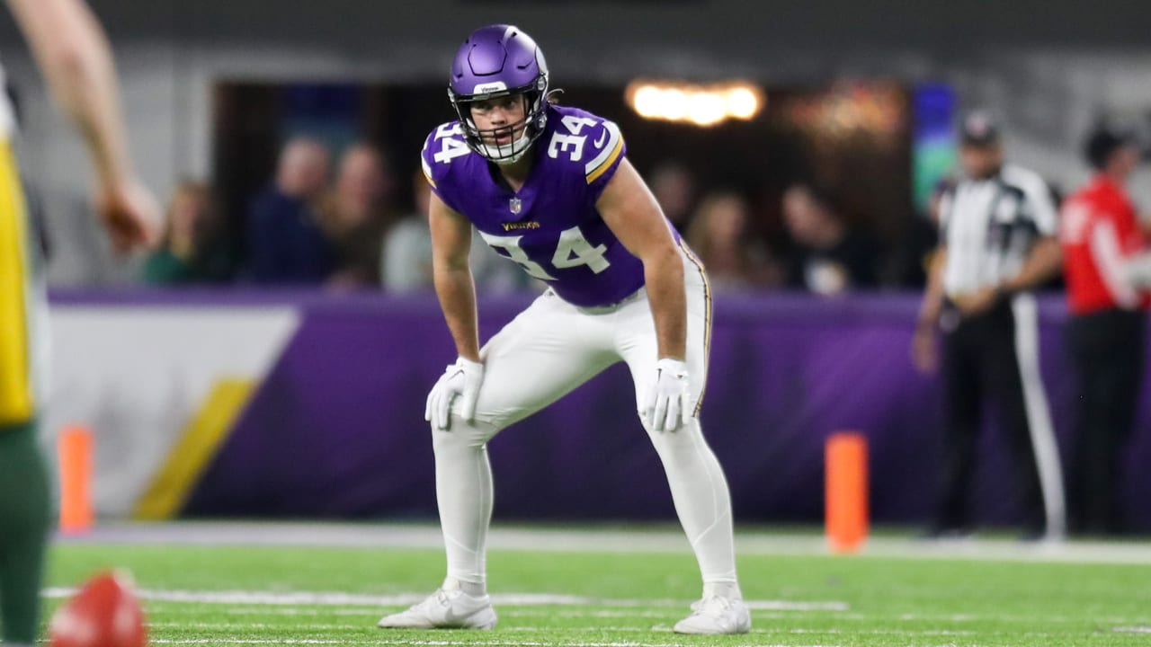 Vikings Re-Sign Tight End Nick Muse