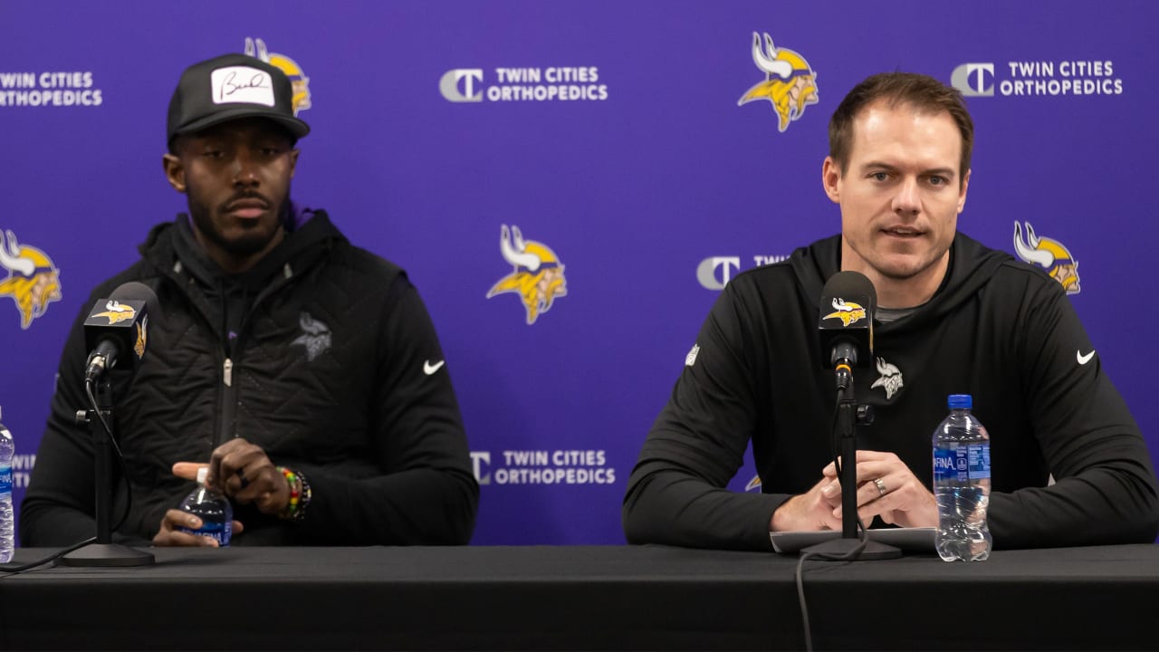 Kevin O'Connell and Kwesi AdofoMensah's SeasonEnding Press Conference
