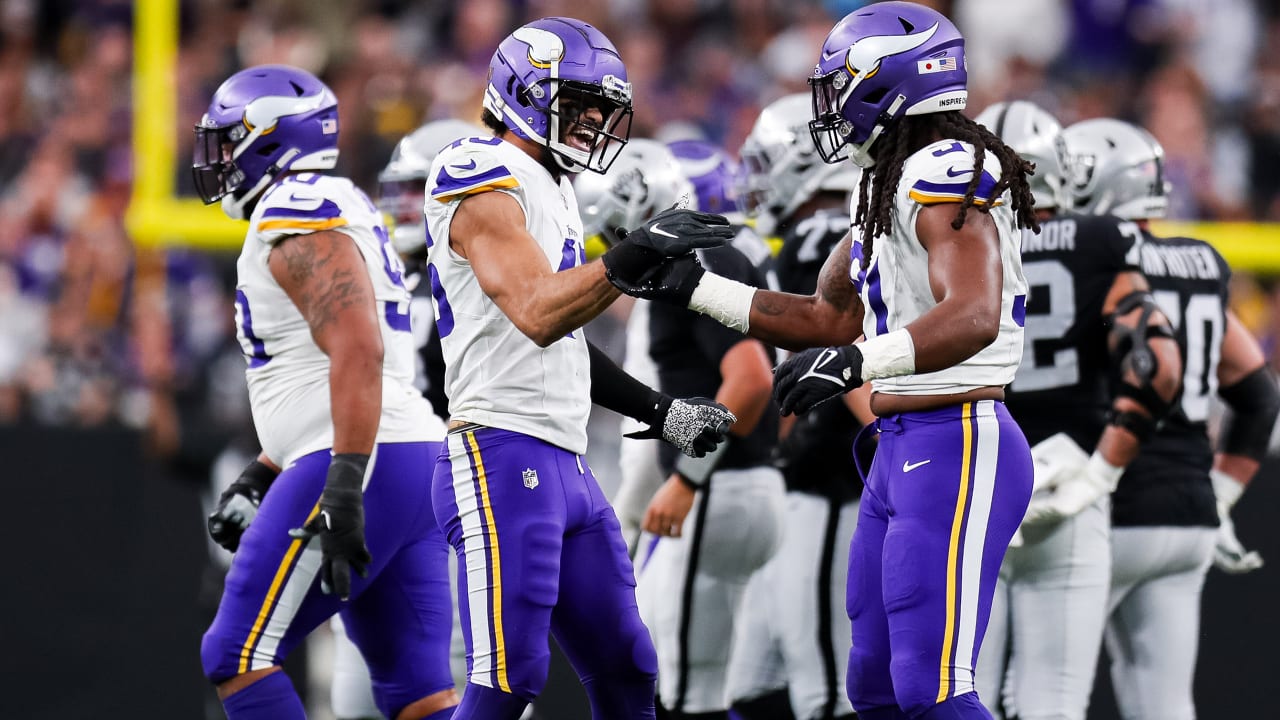Vikings beat Raiders 3-0 in lowest-scoring NFL game in 16 years
