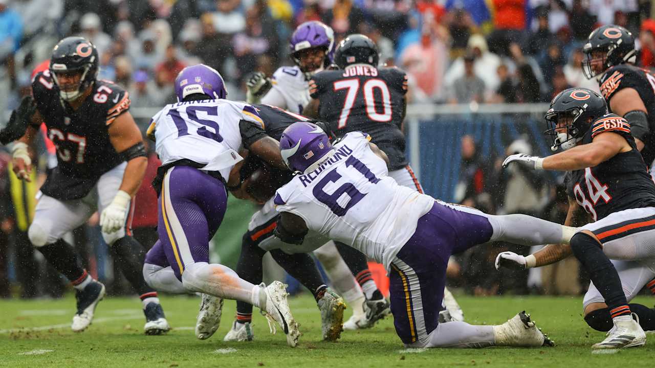 Lunchbreak: Vikings Defensive Line Forming a Fraternity