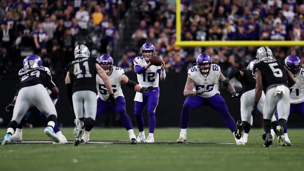 Vikings Let It Ride with Mullens at Raiders; Jefferson Returning with Team