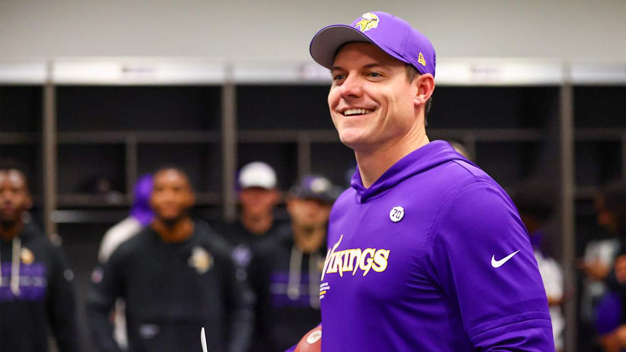 Kevin O’Connell’s Locker Room Speech After Vikings Win Over Cowboys