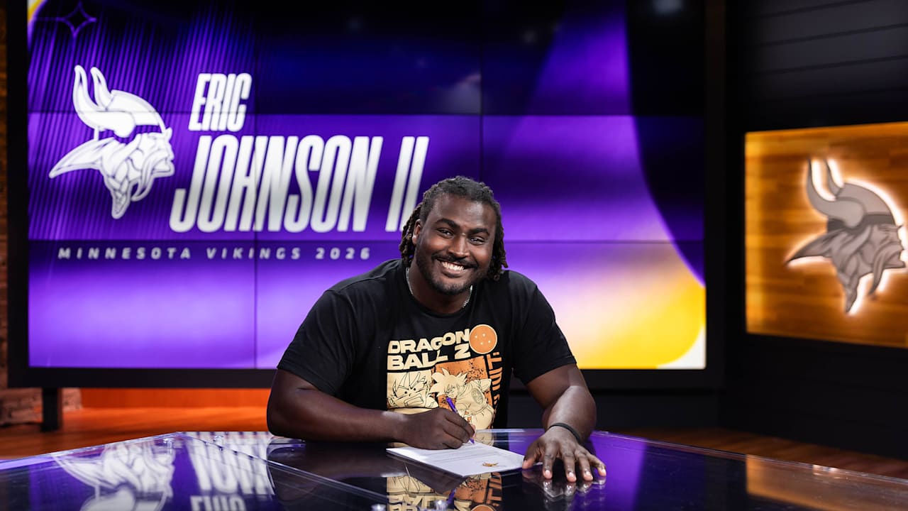 Sign NFL Free Agent Defensive Lineman Eric Johnson II