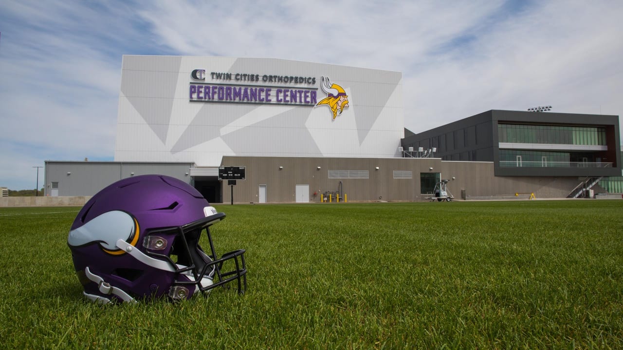 Vikings Rank 2nd in NFLPA Report Cards ‘In Own Tier of WorldClass