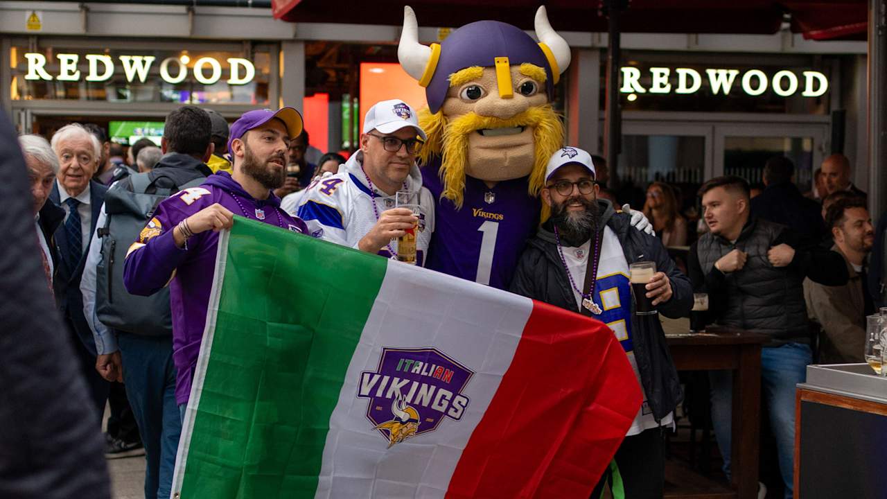 Vikings Fans Show Support in London