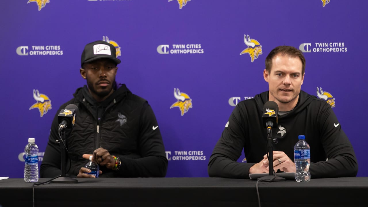 Continuity Plan for 2023 Vikings Offense Quickly Shifted to Contingencies