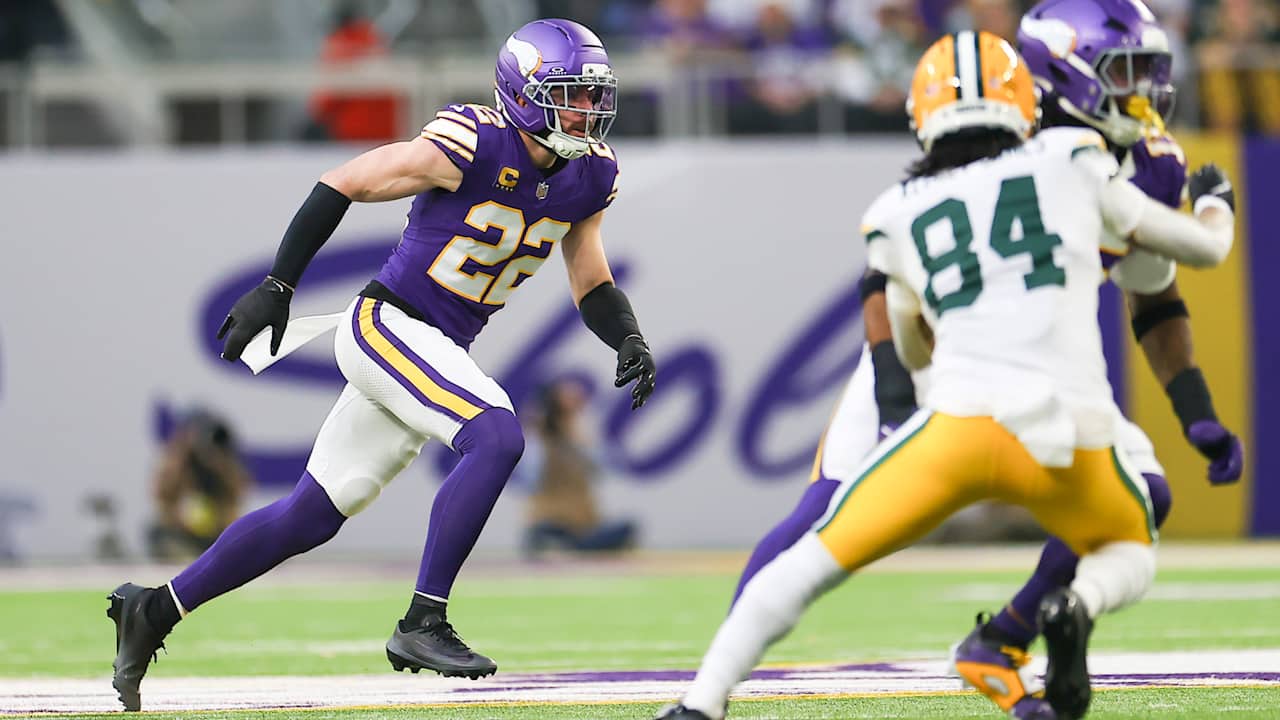 Between The Lines: Vikings 16, Packers 3