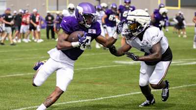 Vikings Envisioning Tandem with Aaron Jones, Sr., and Jordan Mason