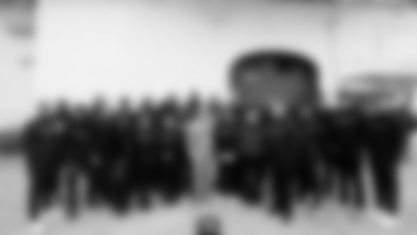 The San Francisco 49ers visited San Quentin State Rehabilitation Center as part of the NFL's Inspire Change initiative. The event included a social justice discussion, a facility tour, and a special visitation lunch with families.