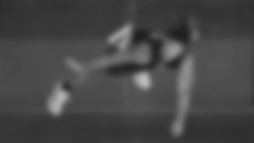 View the best photos of the linebackers and defensive linemen at the 2026 NFL Combine.