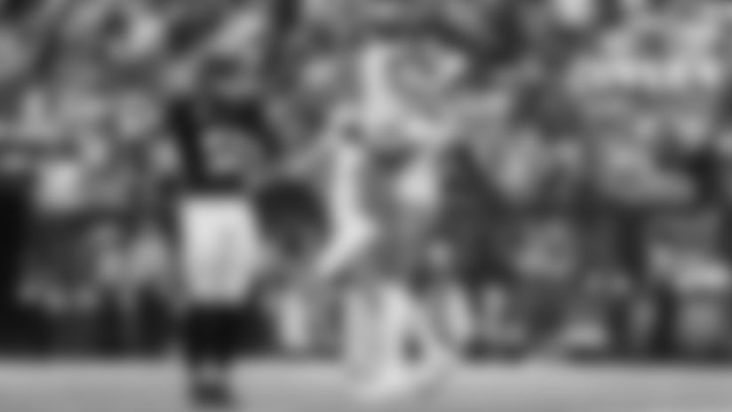 These are the players and plays that led to the Broncos' Week 9 win over the Houston Texans.