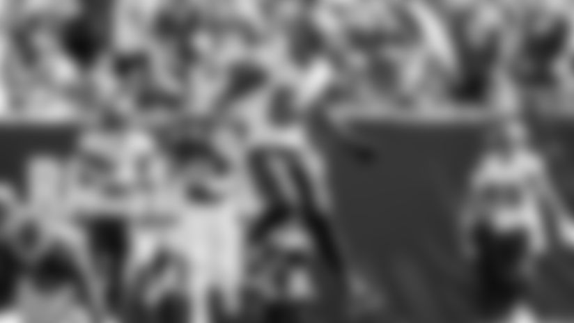 A look back at Lavonte David’s finest games as a member of the Krewe