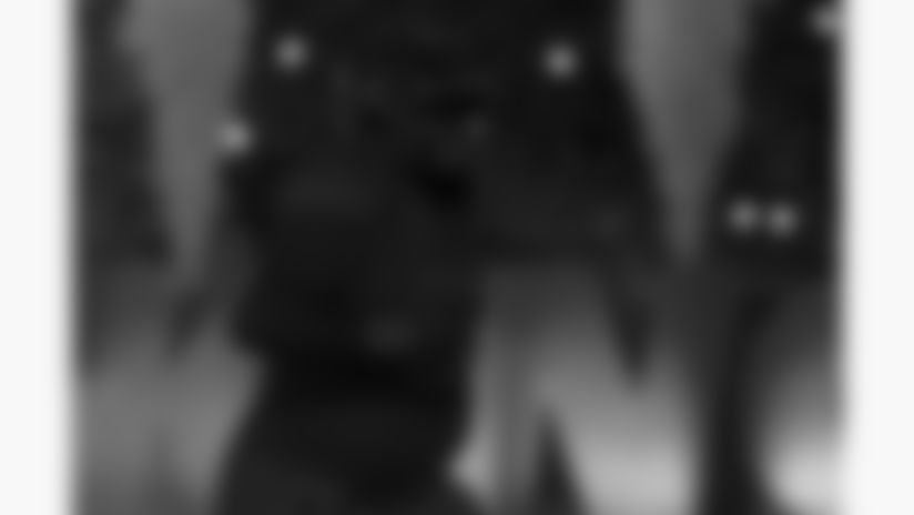 A collection of the best photos of the Offensive line from the Kansas City Chiefs photo team during the 2025 season.