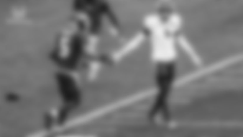 See Sauce Gardner and Garrett Wilson Go Toe-to-Toe in 1-on-1 Drills