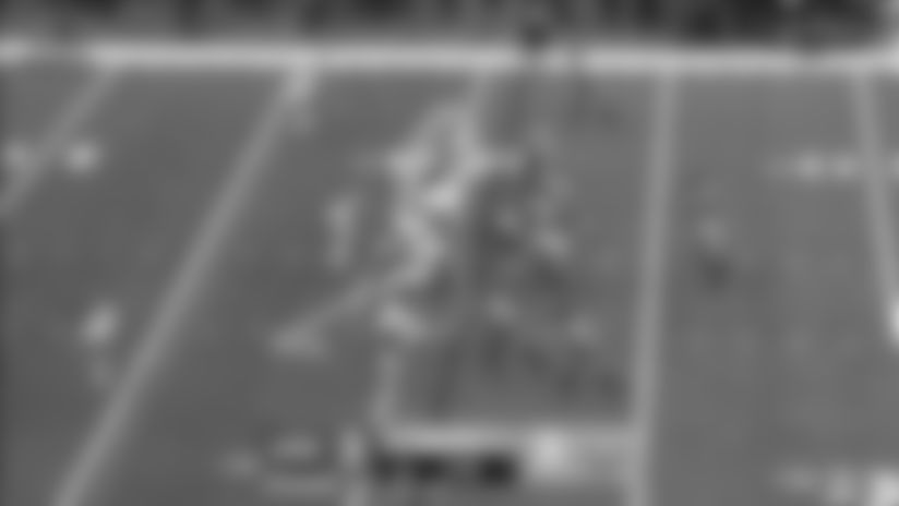 Jets Legend takes a closer look at the linebacker during Sunday's game in New Orleans.