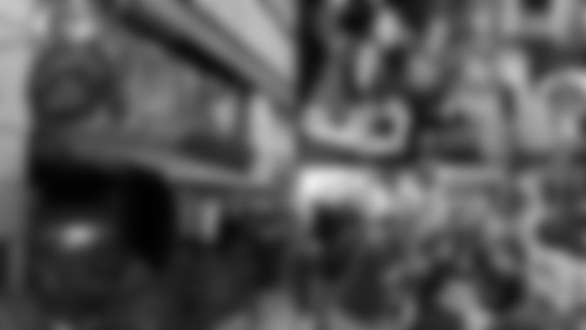 The Green Bay Packers hosted the first-ever "Huddle" event at Sinnotts Bar in Dublin on Sept. 27, 2025. The event featured special guest and former running back Ryan Grant who met with fans in attendance.