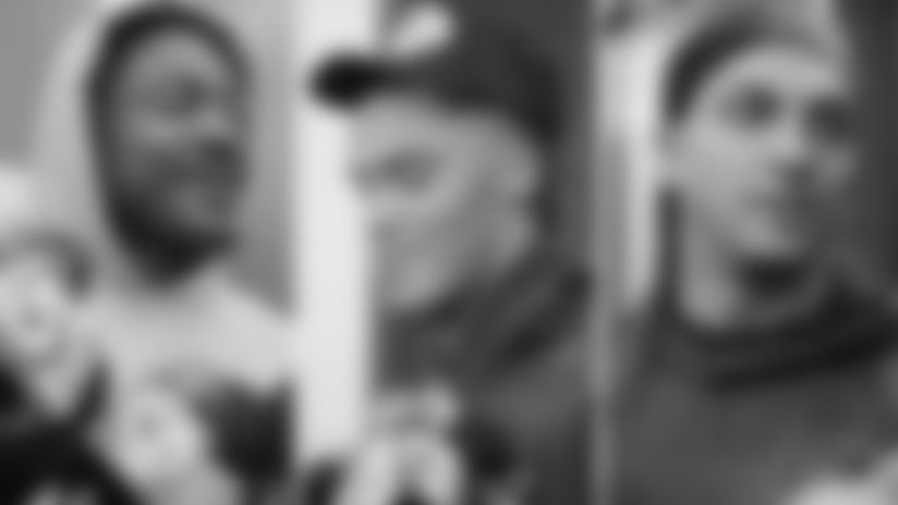 Patriots players Stefon Diggs, Christian Gonzalez, Garrett Bradbury, and more address the media on Wednesday, December 17, 2025.
TIMECODE
DIGGS / 00:00-06:40
GONZALEZ / 06:40-09:37
BRADBURY / 09:37-12:29
HOLLINS / 12:29-16:07
MOSES / 16:07-16:59