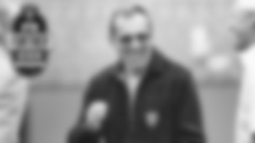 Take a listen to Al Davis' full speech from the Pro Football Hall of Fame Class of 1992 enshrinement ceremony on this edition of Upon Further Review.