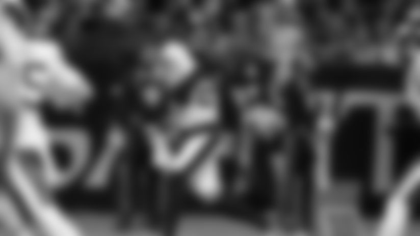 Watch highlights of every catch by New Orleans Saints wide receiver Chris Olave from his 138-yard, 2-TD game vs. the New York Jets in Week 16 of the 2025 NFL season.