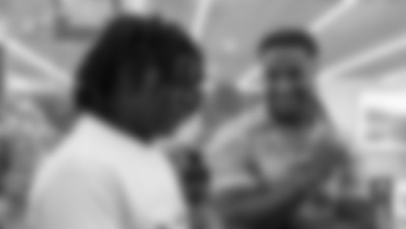 New Orleans Saints safety Justin Reid teamed up with Heroes of New Orleans for their annual holiday blitz shopping spree on Monday, Dec. 15, 2025.