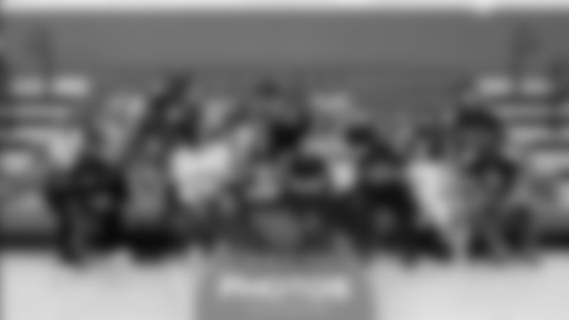 Titans players Tyjae Spears, James Proche III, David Martin-Robinson, Julius Chestnut, Carlos Watkins, and Kendell Brooks spent the morning playing games, handing out swag, and taking photos with 4th and 5th graders at Park Avenue Elementary School for the final Take A Titan to School of the year.