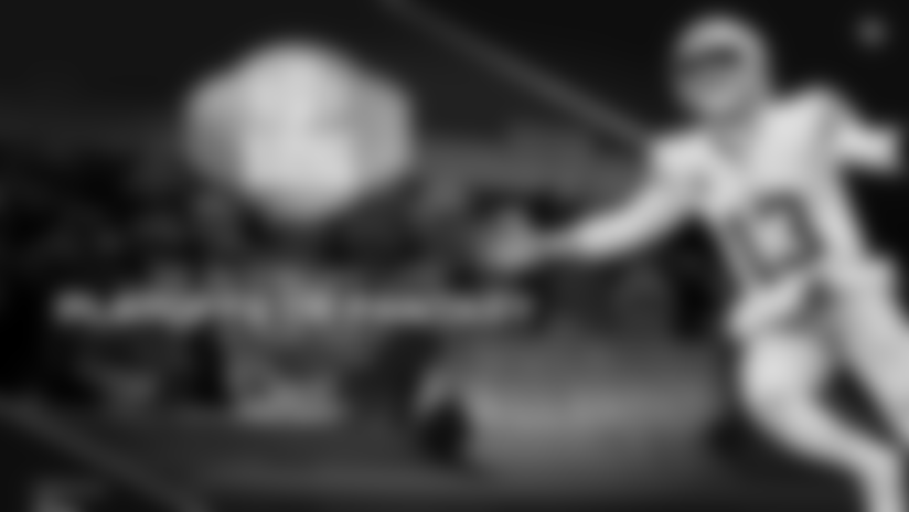 Las ligas de Fantasy Football están llegando al fin de la temporada regular, así que es el mejor momento de escuchar los tips de Miguel Pasquel para entrar con fuerza a los Playoffs. También, escucha los picks en esta semana en que los San Francisco 49ers están de descanso.