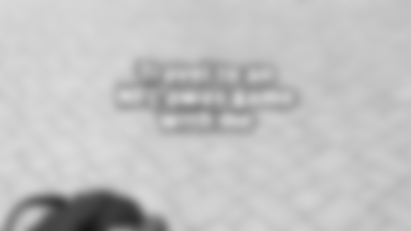 Tag along with content presenter Jasmine Baker during the Bears' road trip to Cincinnati as she explains what it's like to travel with an NFL team.