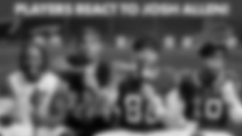 Watch as Buffalo Bills players say nice things about Buffalo Bills quarterback Josh Allen who is on the Snickers bar.