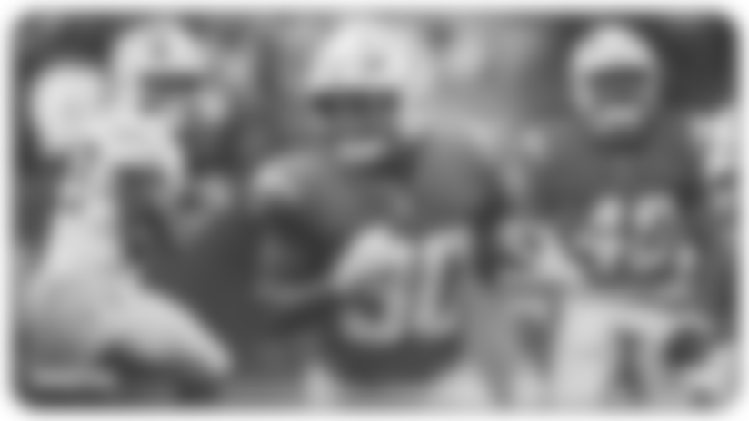 The Los Angeles Chargers today placed an exclusive rights tender on running back Kimani Vidal and signed running back Jaret Patterson and safety Kendall Williamson to contract extensions.