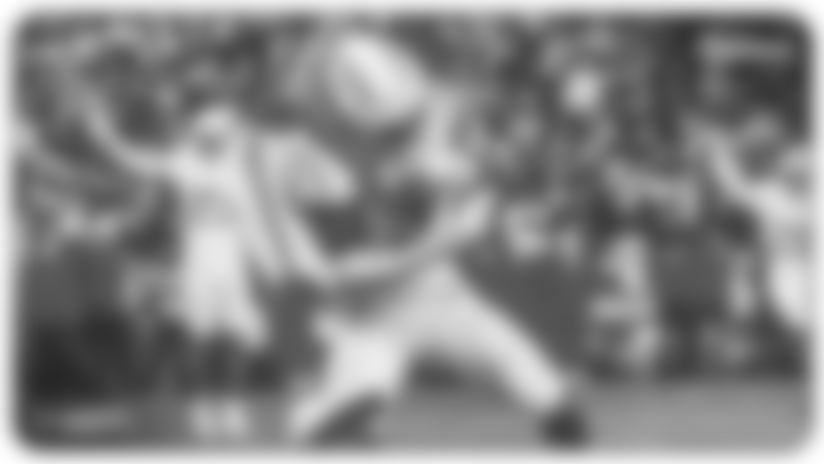 On this episode of Chargers Weekly, Bolts radio play-by-play announcer Matt "Money" Smith and host Chris Hayre recap the latest news involving LA and the entire NFL. The hosts preview the Week 16 matchup between the Los Angeles Chargers and the Dallas Cowboys, where Dallas quarterback Dak Prescott and LA quarterback Justin Herbert will face off at AT&T Stadium this Sunday. They break down the Chargers' impressive defensive performance vs the Kansas City Chiefs in Week 15, including the game-deciding interception by Derwin James Jr., and speculate how the team will use that momentum to face the 6-7-1 Cowboys in a game with potential for the Bolts to clinch a playoff spot. Presented by Splitero.