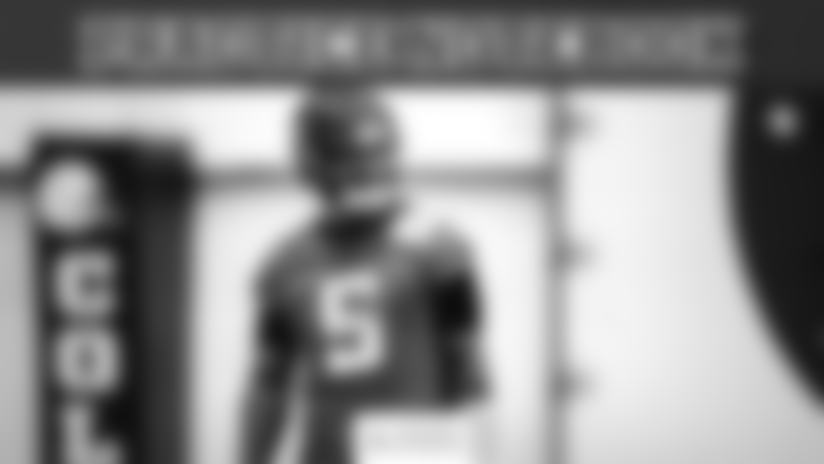 Richardson said on Wednesday that he is still dealing with vision limitations from the freak injury he sustained during pregame warmups in Week 6.