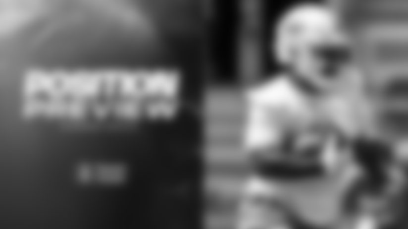 Dolphins add versatile parts to an already explosive running back room