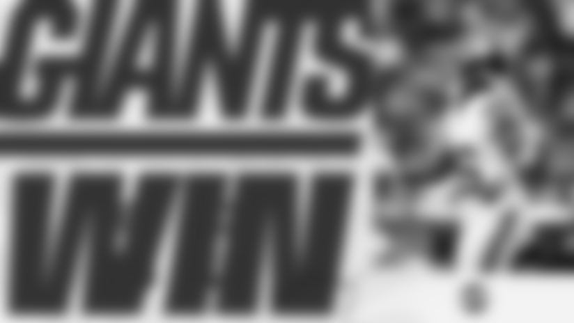 Highlights, notes & interviews from the Week 17 matchup between the Giants and Raiders