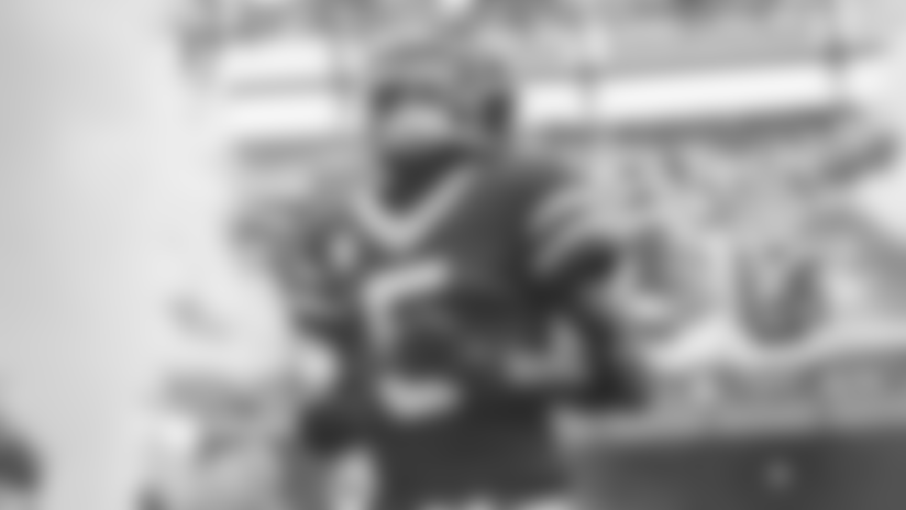 NFL Media's Brian Baldinger breaks down some of the best plays by the Green & White offense in 2025.